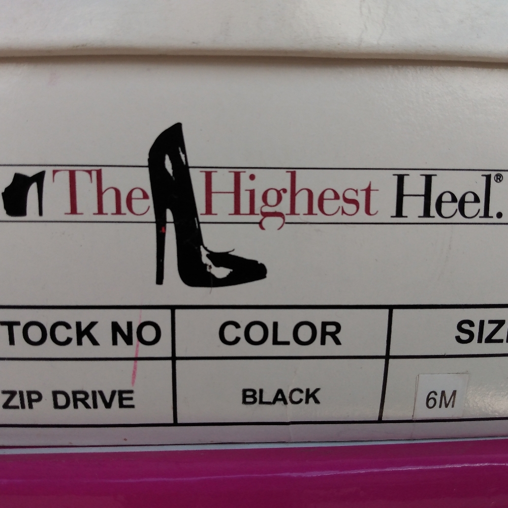 Strappy Zipper heels size 6 - Picture 3 of 6